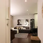 Daire Marques Design By Homing